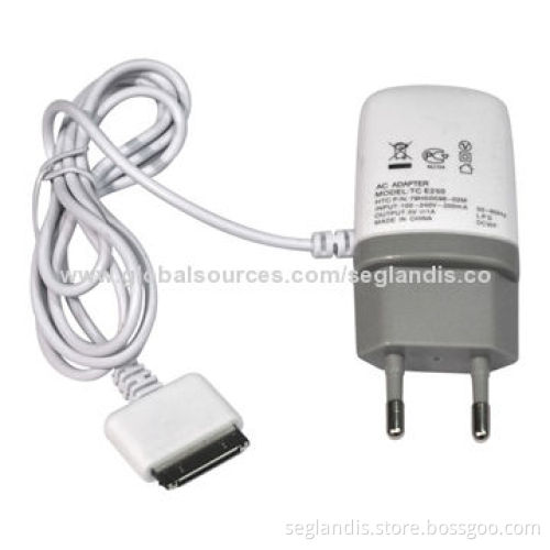 Travel Charger for iPad/iPhone 4/4S, 110-240V Input